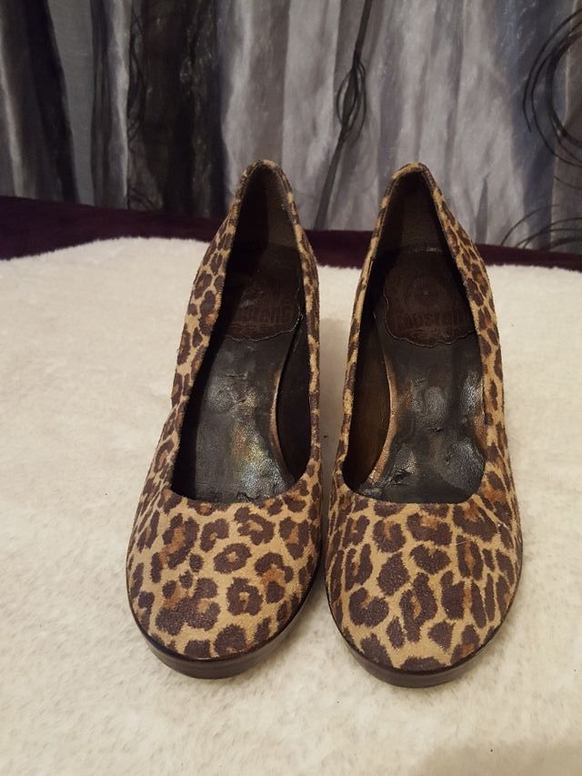 Zapatos animal print