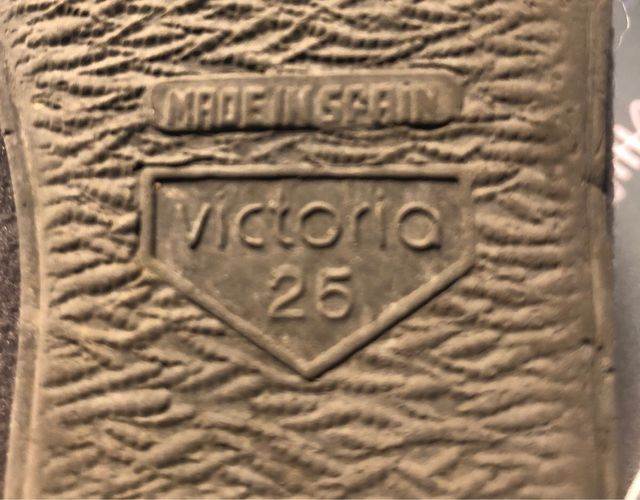 Manoletinas Invierno Niña