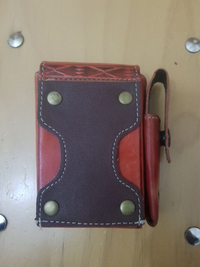 PORTA CAJA Y MECHERO DE CIGARROS DE PERU