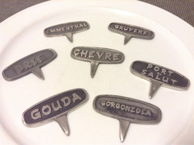 Etiquetas metálicas para quesos