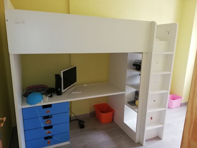 Cama Litera Con Escritorio Y Armario De Segunda Mano Por 250 En