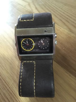 extensible reloj nike