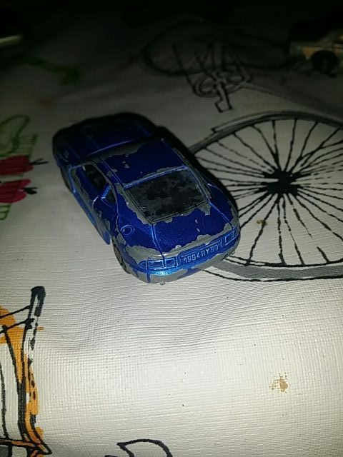 Aston Martin majorette 