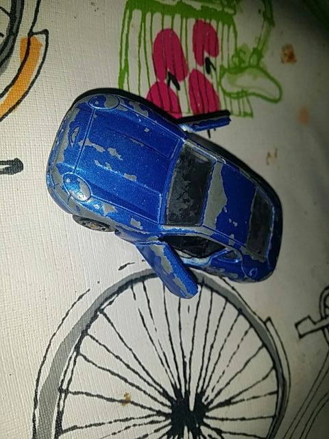 Aston Martin majorette 
