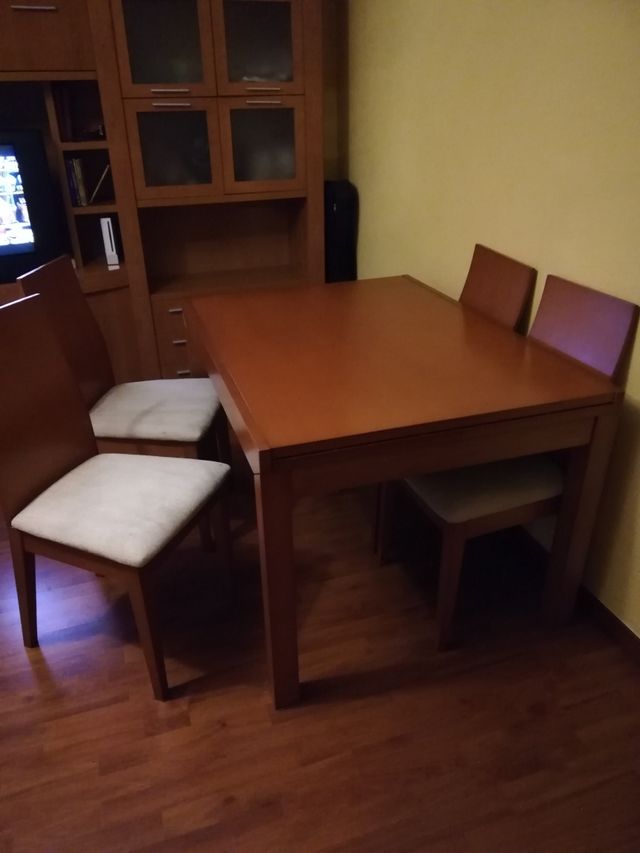 Mesa comedor abatible de segunda mano por 150 € en Gijón en WALLAPOP Mesa comedor abatible de segunda mano por 150 € en Gijón en WALLAPOP