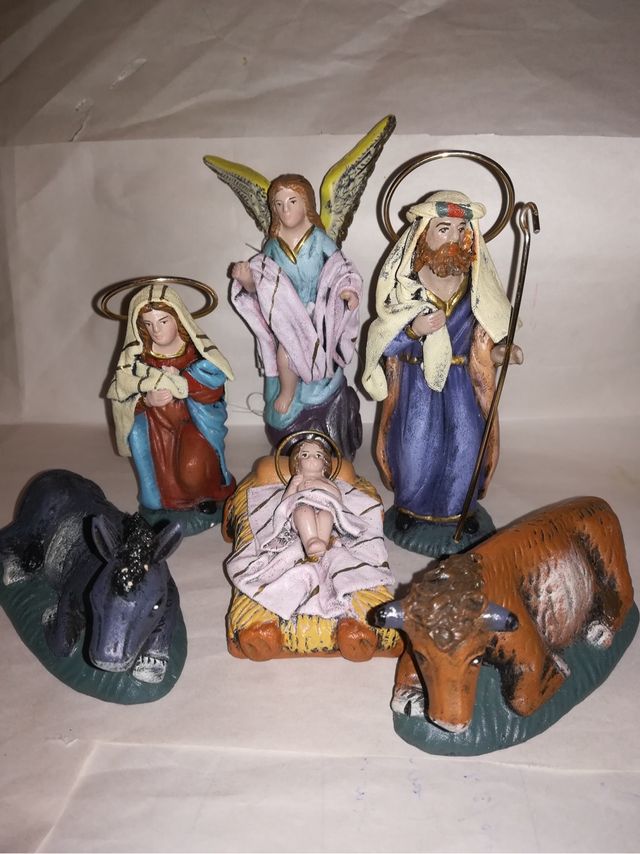 FIGURAS PORTAL BELEN