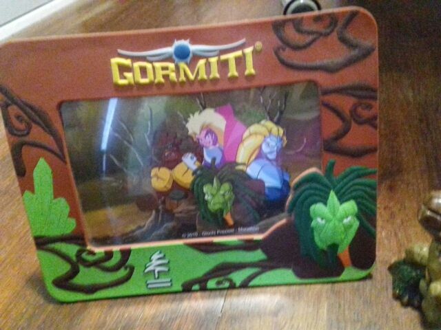 Gormitiis y marco de fotos