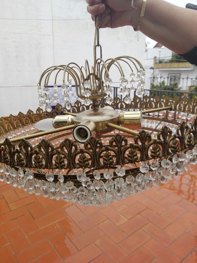 lámpara de lágrimas y bronce,en perfecto estado