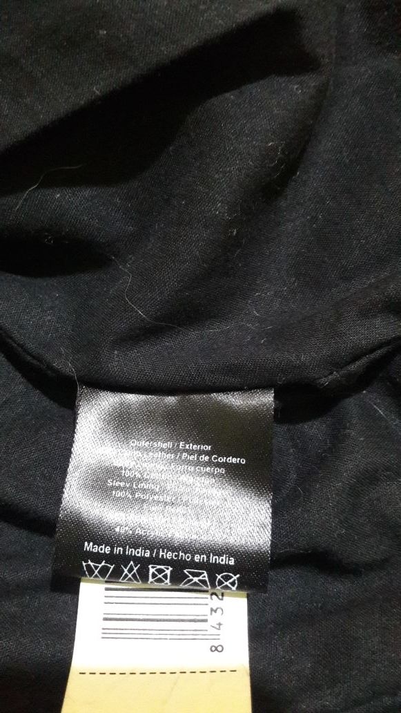 Cazadora de mujer de piel negra de Company&Co