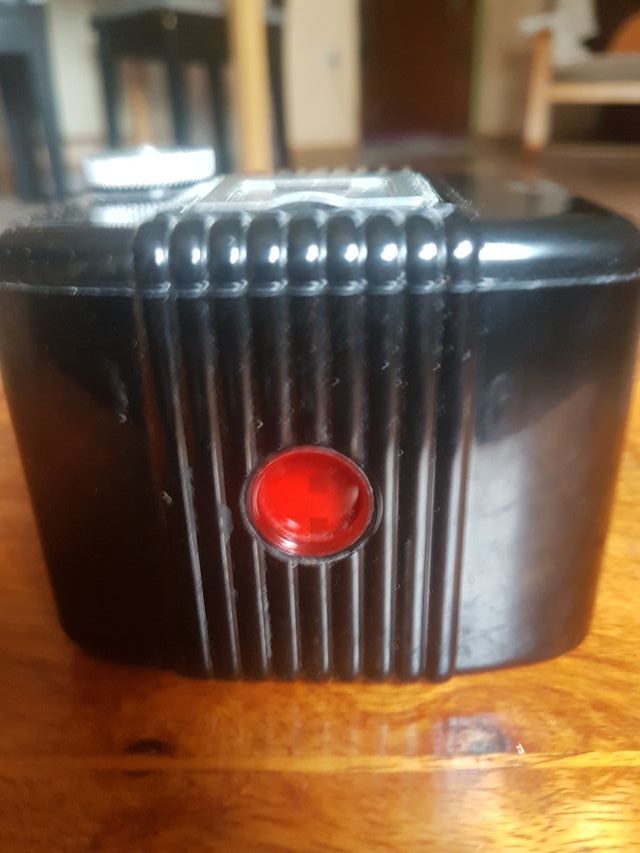 CAMARA KODAK BROWNIE-BABY