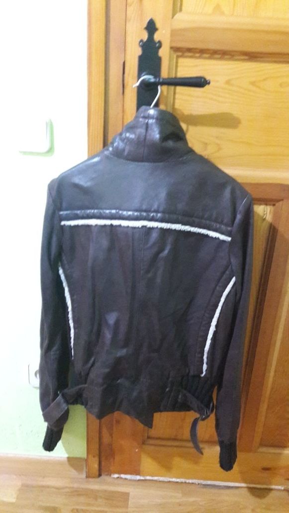 Cazadora de mujer de piel marrón Company&Co