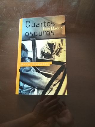 Cuartos oscuros, de Juan Madrid de segunda mano por 3 € en Jaén en ... Cuartos oscuros, de Juan Madrid de segunda mano por 3 € en Jaén en ...