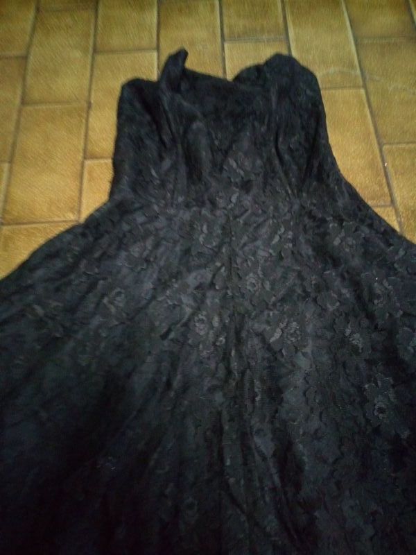 vestido de fiesta muy bonito