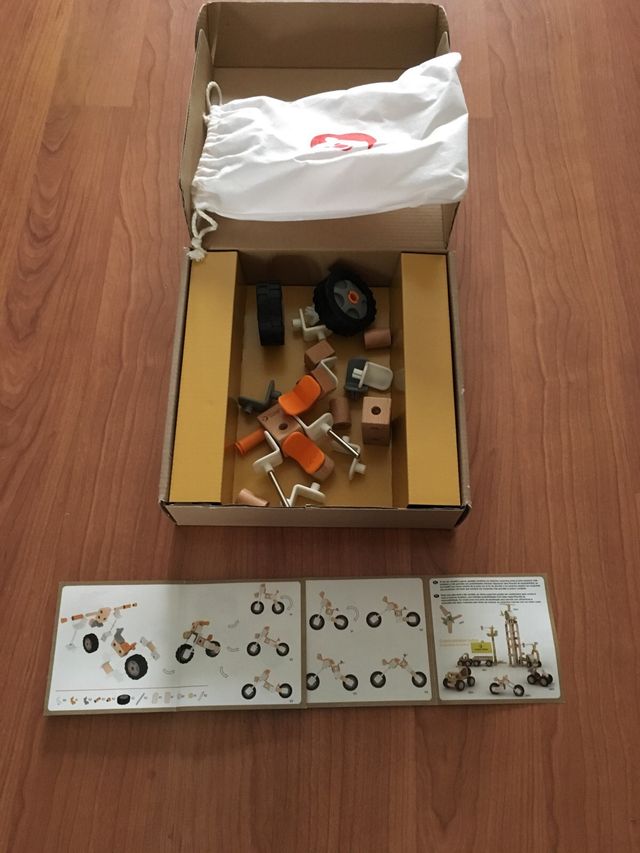 Juego construcción madera