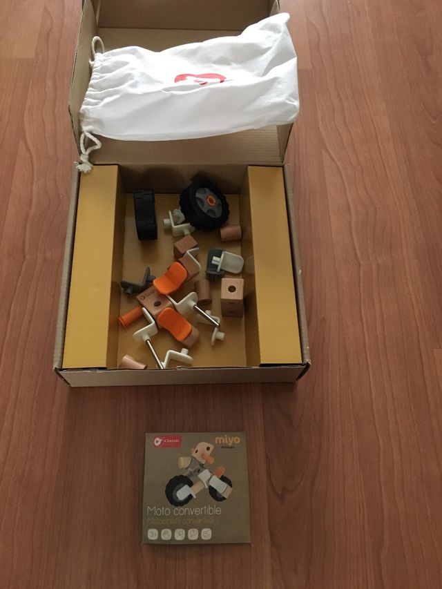 Juego construcción madera