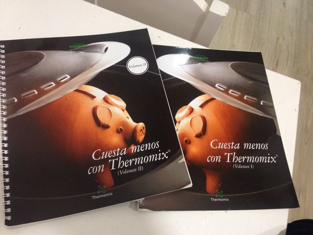 Libros "Cuesta menos con Thermomix"