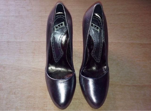 FORNARINA ZAPATOS TACÓN FIESTA 37 plata