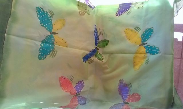 Pañuelos de 100% seda. Pintados a mano. Únicos