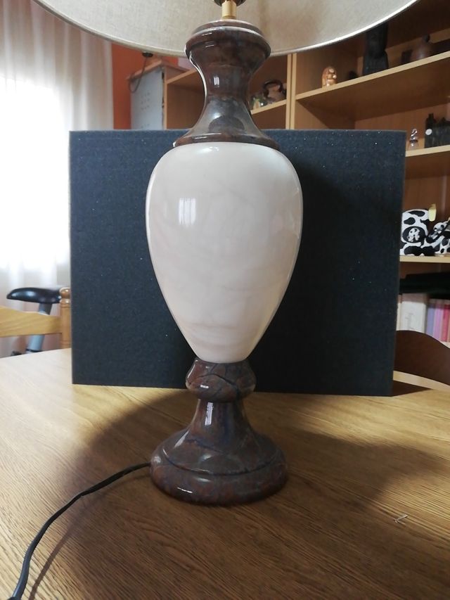 Lampara marbre