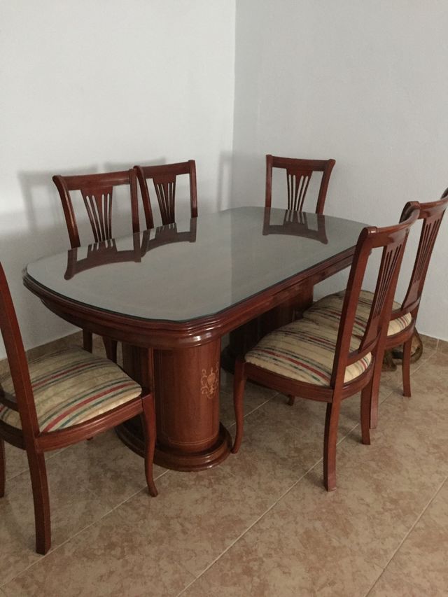 Mesa comedor extensible a juego con 6 sillas, de segunda mano por ... Mesa comedor extensible a juego con 6 sillas, de segunda mano por ...