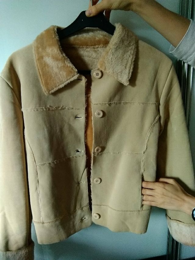 Chaqueta polipiel seminueva