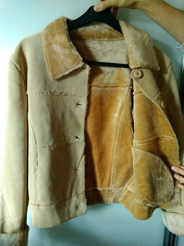 Chaqueta polipiel seminueva