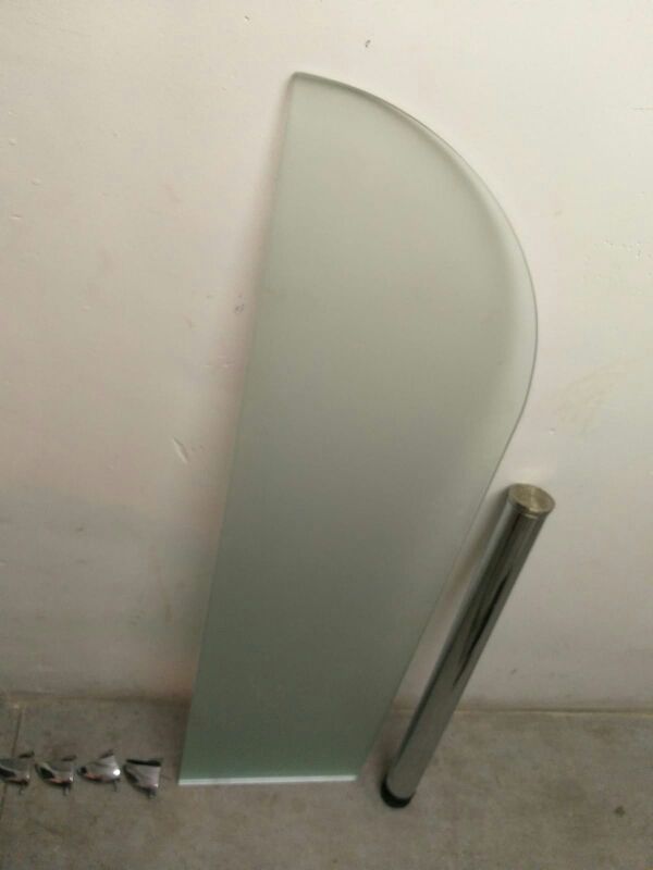 Mesa cristal templado