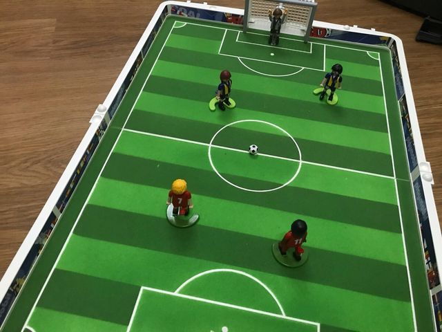 Futbolín playmobil