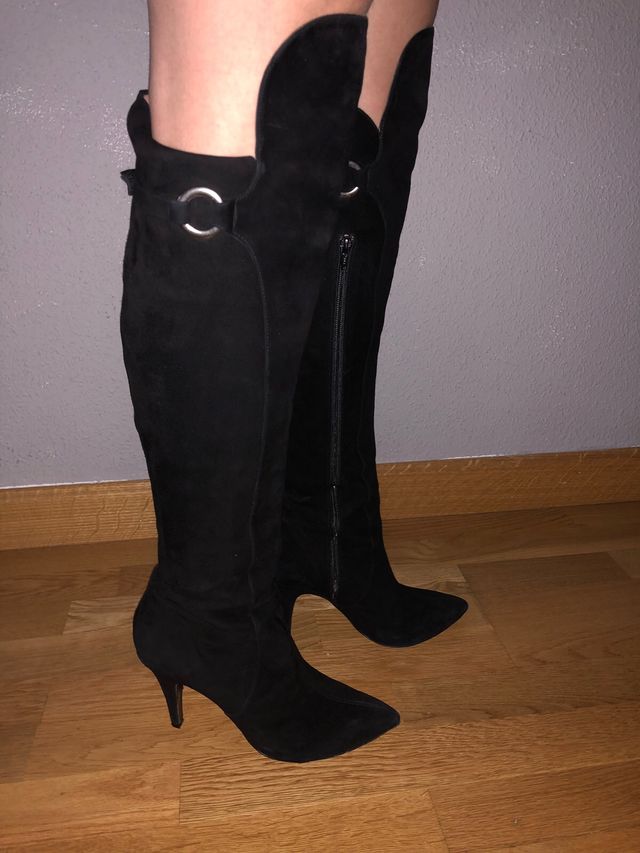 Botas altas de Pura López