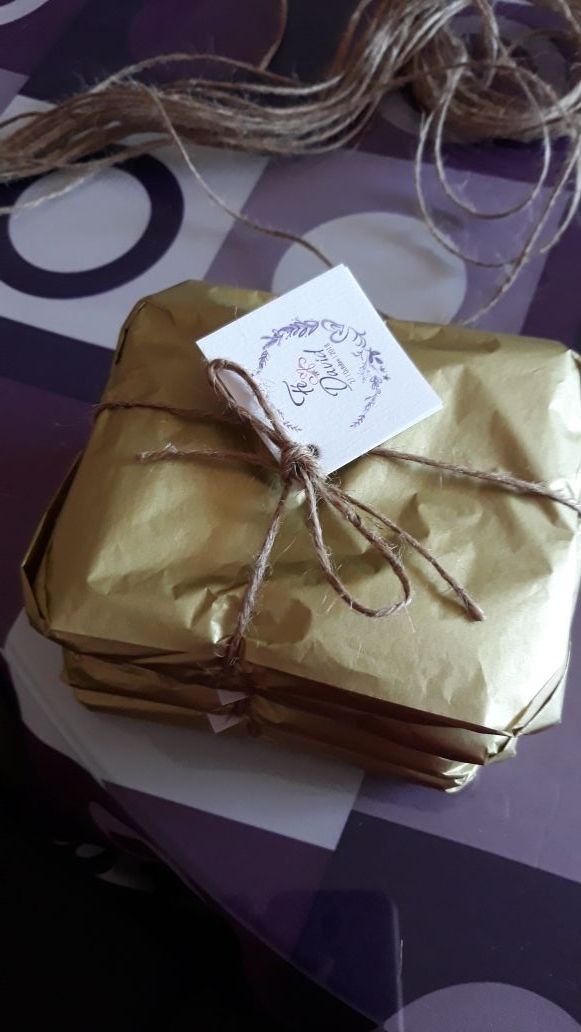 MONEDEROS HECHOS A MANO