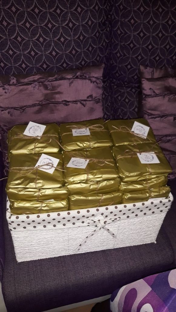 MONEDEROS HECHOS A MANO