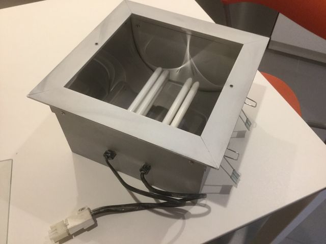 Lámpara empotrable downlight cuadrada