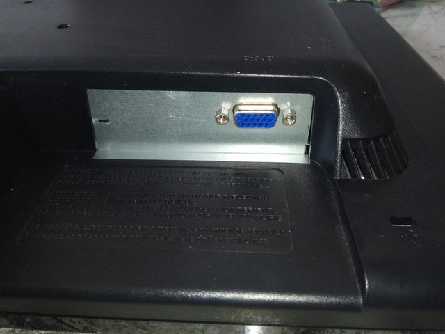 Monitor 19"panorámico genial para ver películas