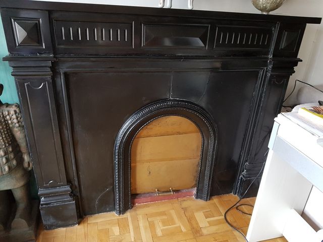 Chimenea mármol negro belga S. XIX de segunda mano por 1.500 € en