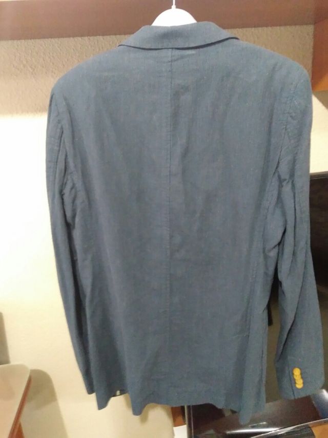 chaqueta de El Corte Ingles.