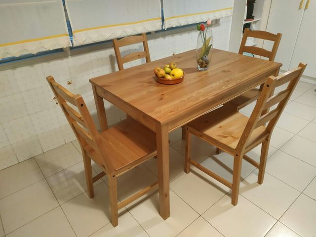 Mesa y sillas madera cocina IKEA de segunda mano por 60 € en ... Mesa y sillas madera cocina IKEA de segunda mano por 60 € en ...