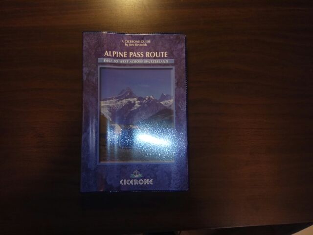 Libro ALPIN PASS ROUTE Switzerland. NUEVA