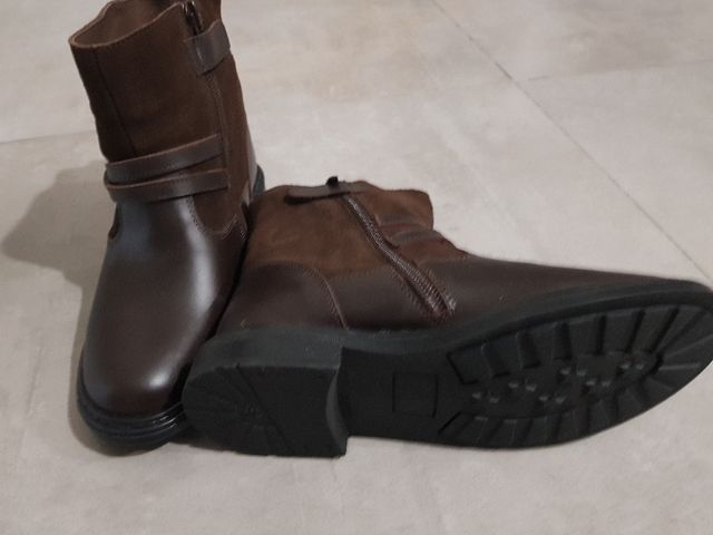 Botines marrones de piel talla 31