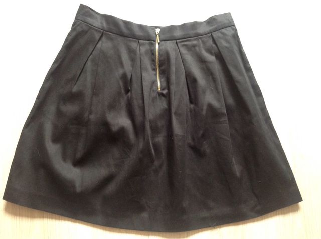 Minifalda NUEVA negra vuelo y bolsillos 38 40 