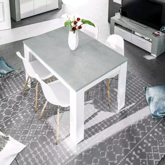 Mesa NUEVA A ESTRENAR