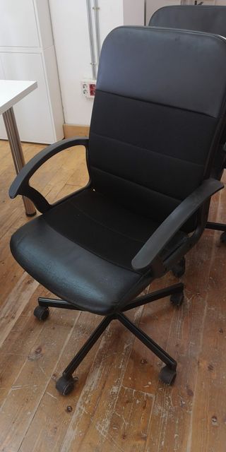 Sillas oficina Ikea de segunda mano por 25 € en Valencia en WALLAPOP Sillas oficina Ikea de segunda mano por 25 € en Valencia en WALLAPOP