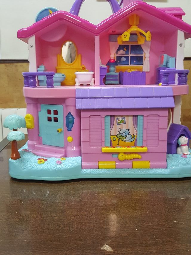 Casita maletin con luz y sonido