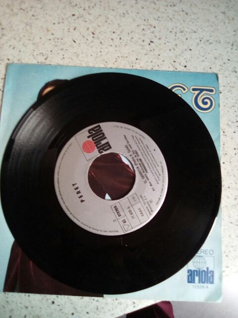 vinilo pequeño Peret.