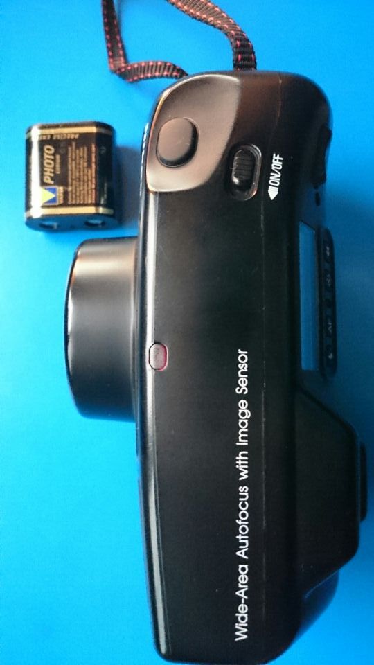 Camara Nikon TW ZOOM 105