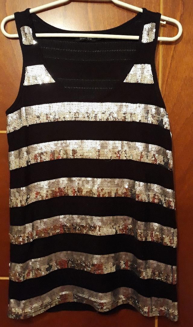 Camiseta lentejuelas nueva