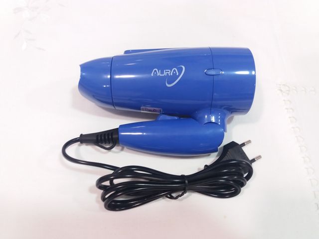 SECADOR Y PLANCHA DE VIAJE