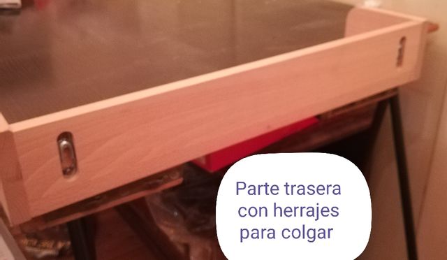 Estantería o Repisa para colgar en madera de haya
