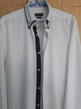 Camisa Hombre ZARA MAN Slim Fit de segunda mano por 27 EUR en Santiga en  WALLAPOP