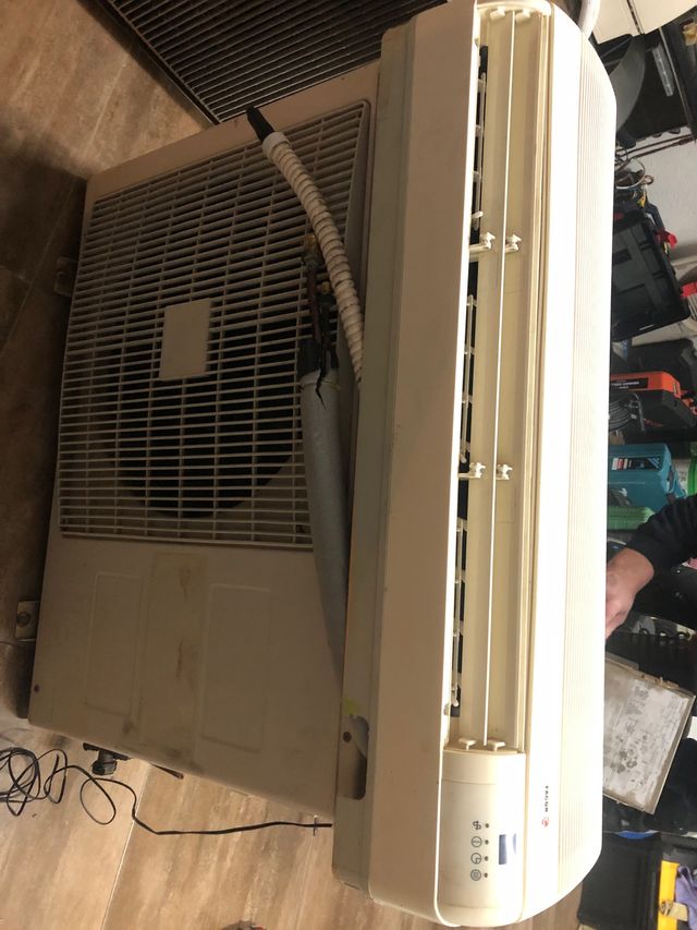 Aire acondicionado, fontanería y electricidad