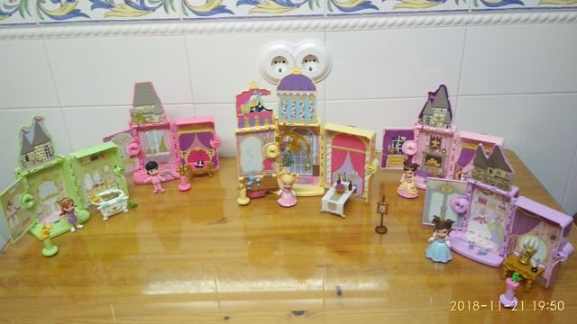 Muñecas Princesa con castillo